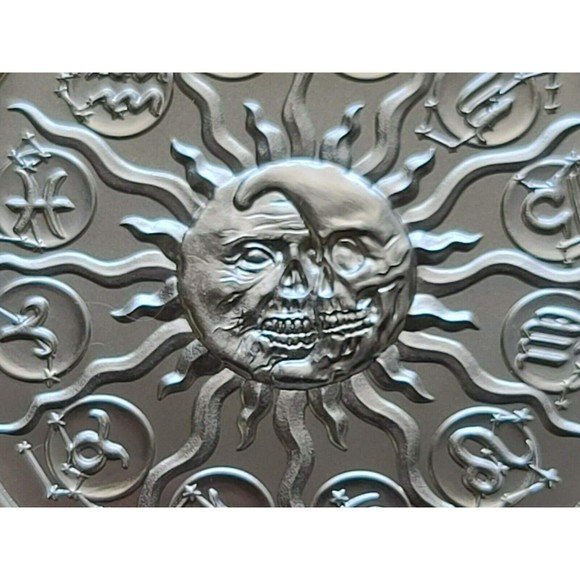 SCORPIO - ZOMBIE Zodiac Series 1 OZ 999 Silver Round in Capsule Skull Apocalypse - Picture 4 of 6